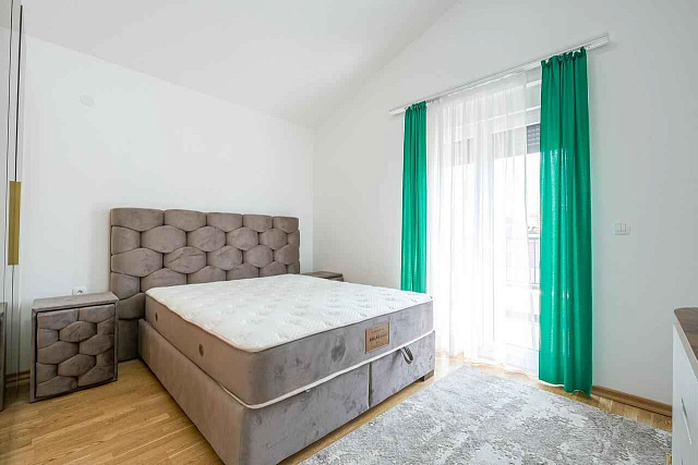 Penthouse at Donja Lastva — photo 9